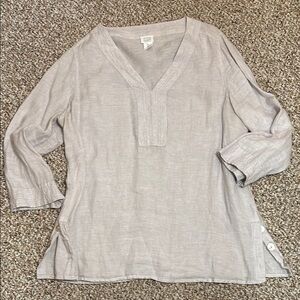 Sigrid Olsen - 100% Linen 3/4 Sleeve V Neck Ivory Blouse - Pearl Button Detail
